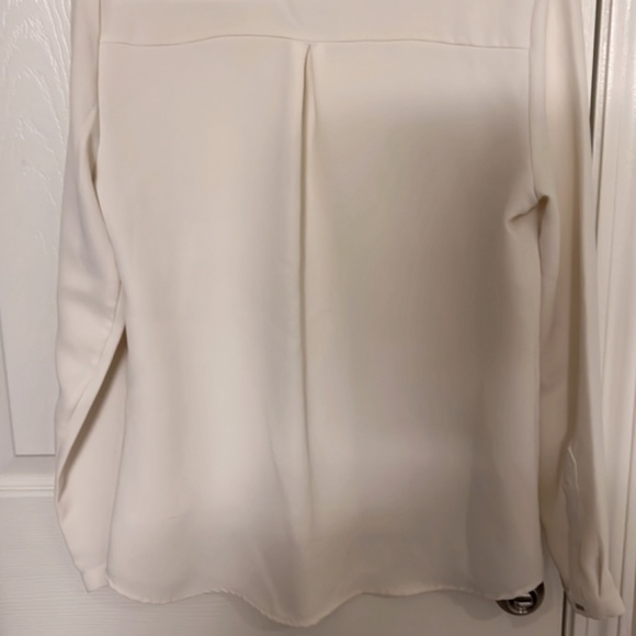 Zara basic blouse - Picture 2 of 2